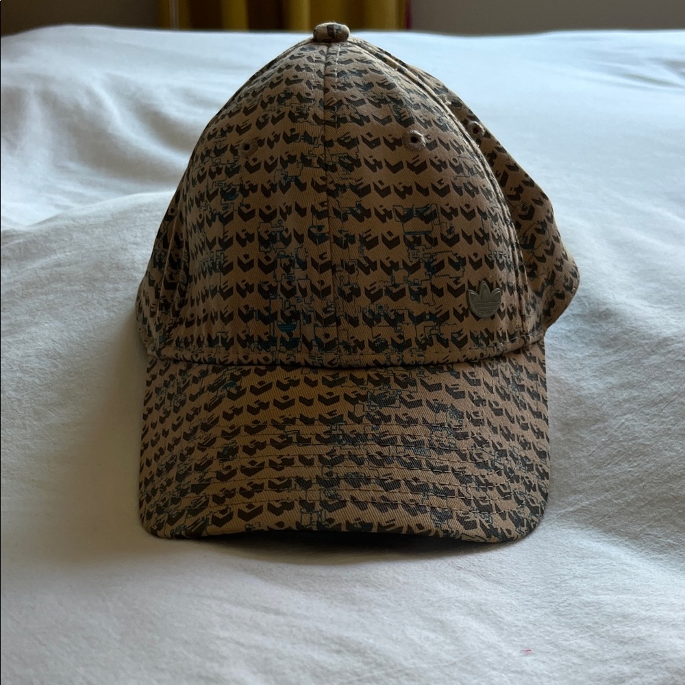 adidas Tan Patterned Cap